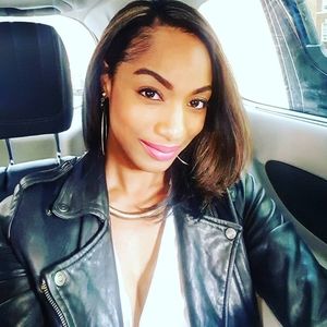 Meet your Posher, Chanelle